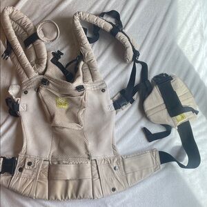 Lille Beige Carrier - Supportive Carrier for Everyday Use Lillé